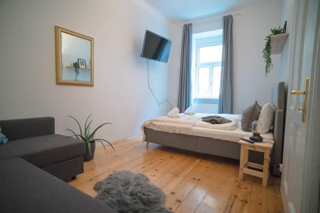 Cosy And Spacious Apartment In The Heart Of インスブルック エクステリア 写真