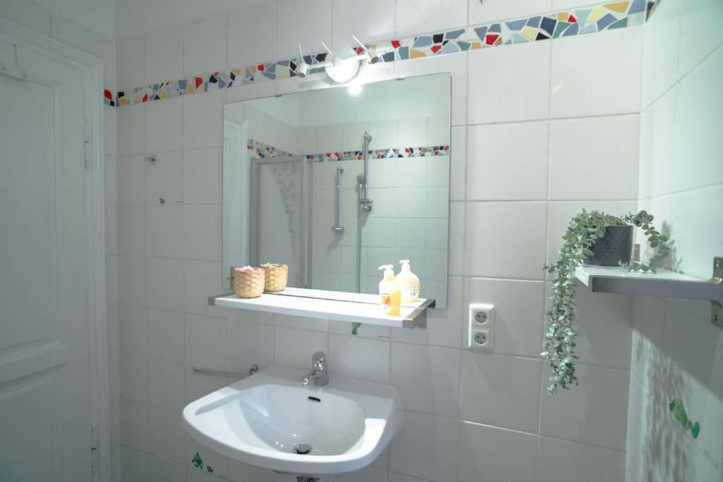 Cosy And Spacious Apartment In The Heart Of インスブルック エクステリア 写真