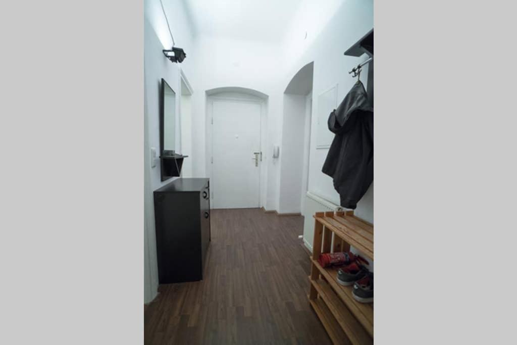 Cosy And Spacious Apartment In The Heart Of インスブルック エクステリア 写真