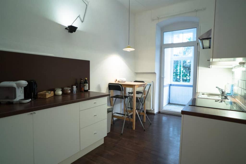 Cosy And Spacious Apartment In The Heart Of インスブルック エクステリア 写真